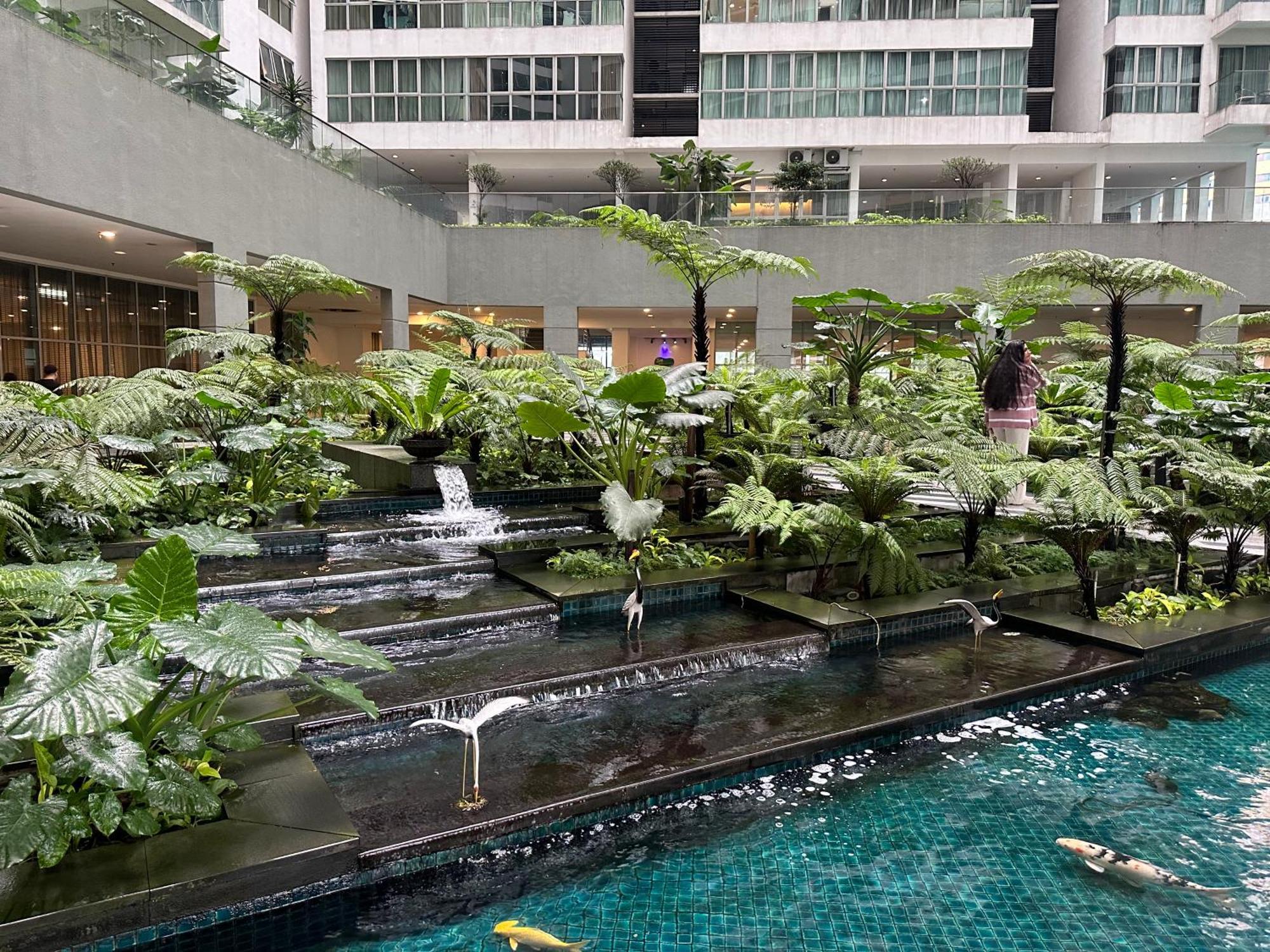 Modern Bauhaus Studio At Regalia Klcc Infinity Pool Kuala Lumpur Eksteriør bilde